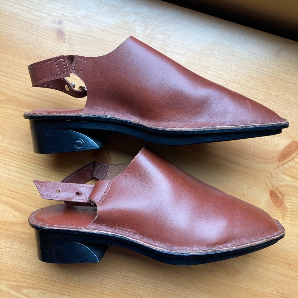 Hilos Shoes- Aurora in Whiskey size 9.5